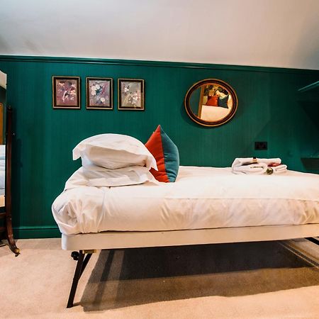 Hever Castle Luxury Bed And Breakfast Эденбридж Экстерьер фото