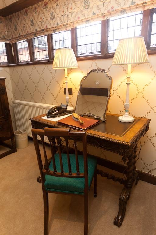 Hever Castle Luxury Bed And Breakfast Эденбридж Экстерьер фото